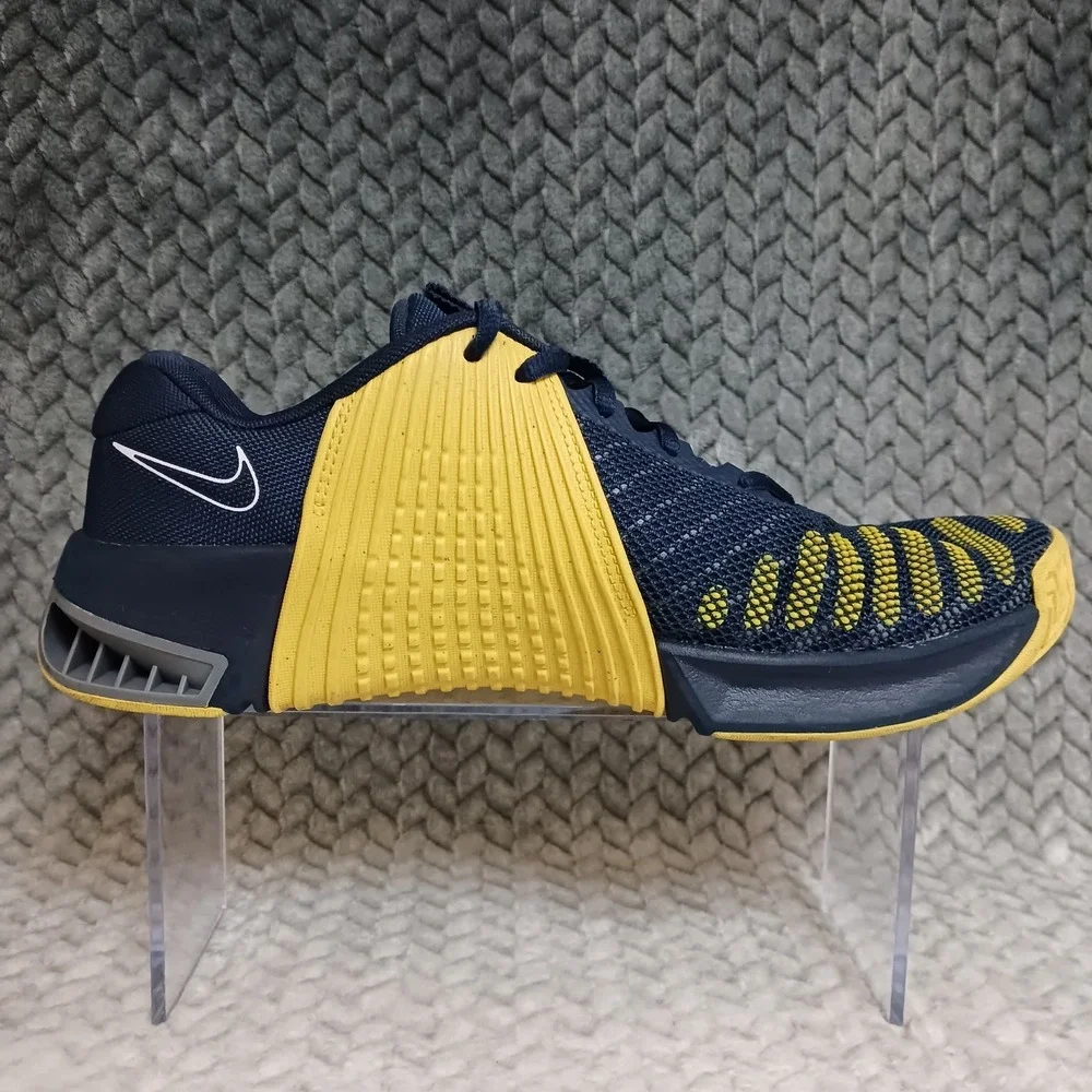 Nike Metcon 9 TB Michigan Men's Workout Training Shoes Navy Blue Yellow Sz 9.5
